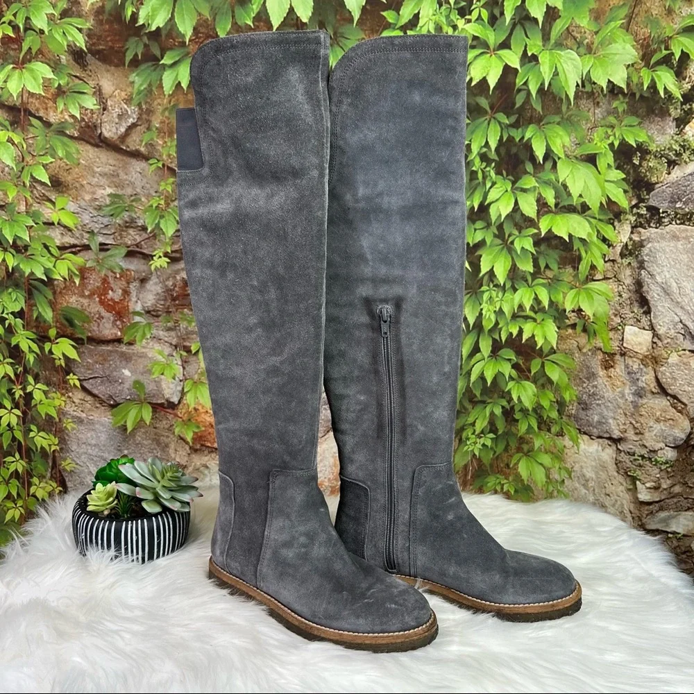 VINCE Quiet Luxury Minimalist Gray Suede Over the Knee Crepe Sole Boots, 6M
